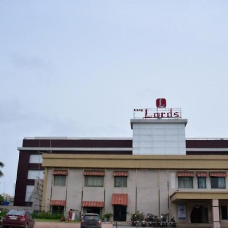 Rang Lords Inn Bharuch Экстерьер фото
